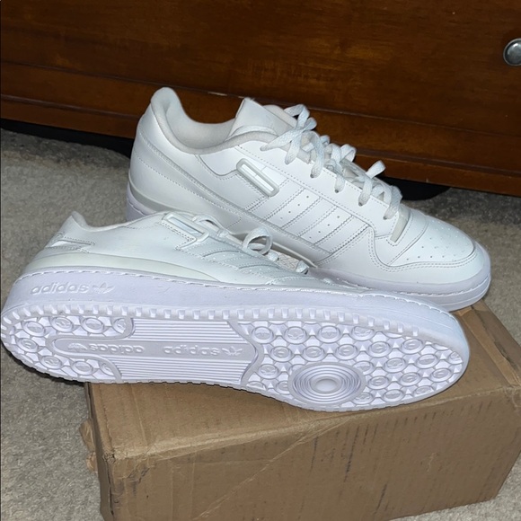 Adidas forum low shoes Cloud White US 13 - Picture 7 of 12